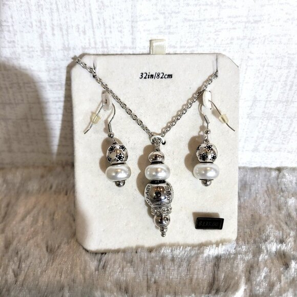 Unbranded Jewelry - Silver Tone Pearl Necklace Earrings Set 32" Dream Love Laugh Charm Beaded